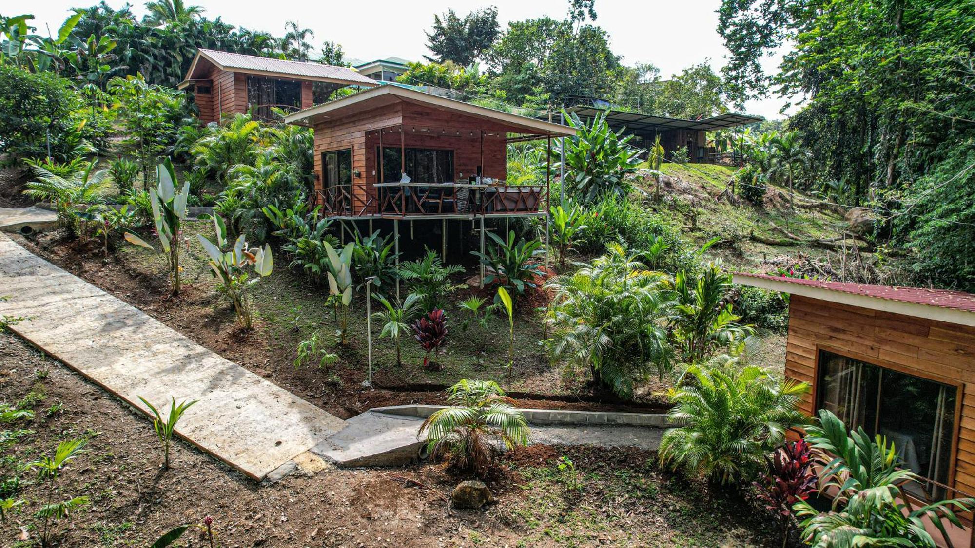 Bungalows Las Iguanas Arenal Volcano Ла Фортуна Экстерьер фото